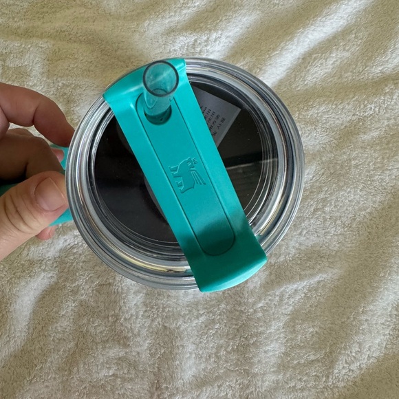 NIB 40 oz Stanley Adventure Quencher 2.0 - Picture 4 of 4